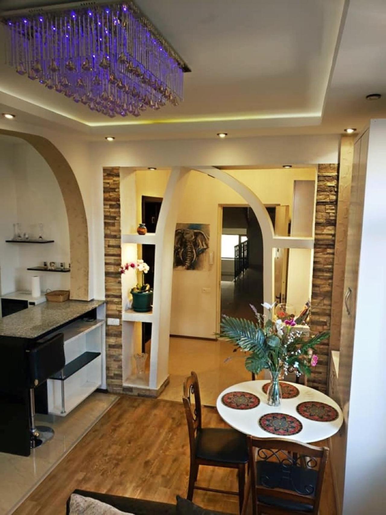 Cozy Apartment In The City Center Mtatsminda 트빌리시 외부 사진