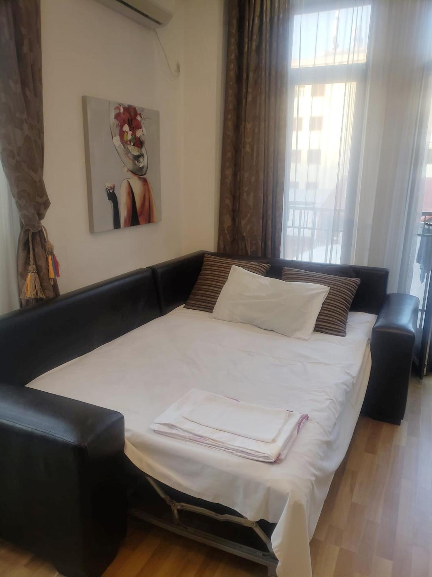 Cozy Apartment In The City Center Mtatsminda 트빌리시 외부 사진