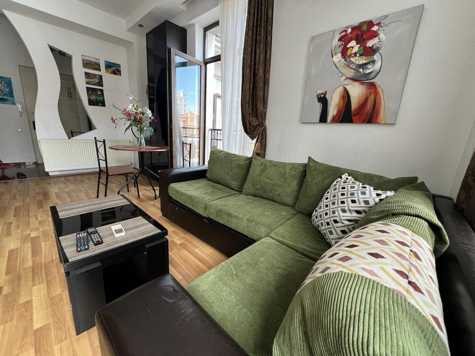 Cozy Apartment In The City Center Mtatsminda 트빌리시 외부 사진