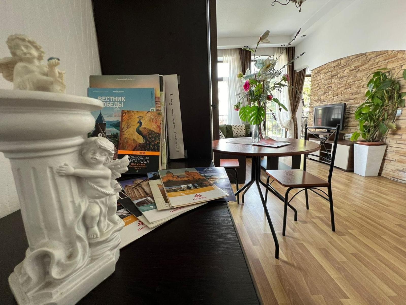 Cozy Apartment In The City Center Mtatsminda 트빌리시 외부 사진