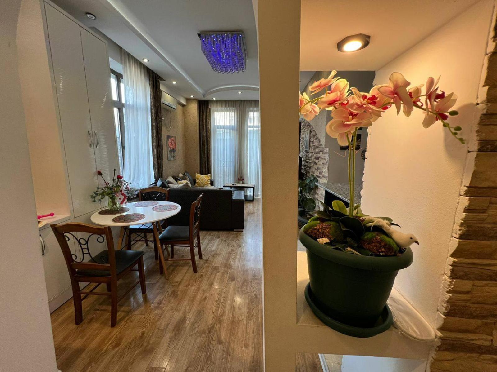 Cozy Apartment In The City Center Mtatsminda 트빌리시 외부 사진
