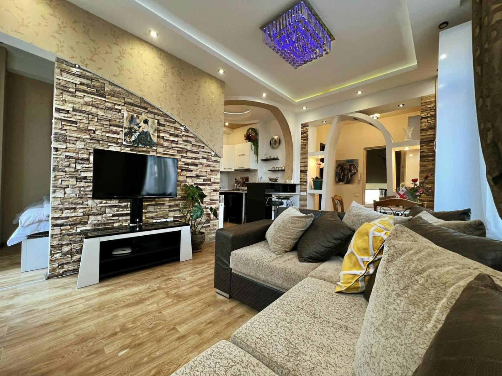 Cozy Apartment In The City Center Mtatsminda 트빌리시 외부 사진